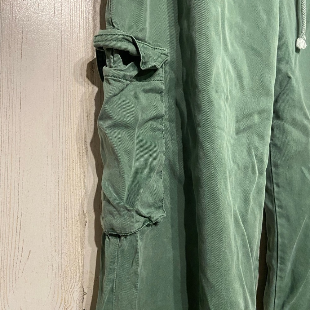 YFB Young Fabulous & Broke Green Baggy Klem Cargo Pants Small - Picture 3 of 8